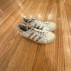 Adidas Superstar Sneakers – White & Rose Gold – Women’s 9
